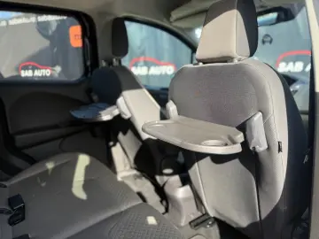 Ford TOURNEO-COURIER