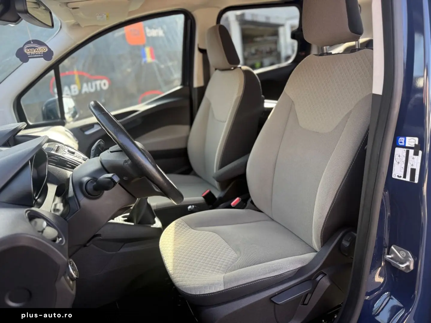 Ford TOURNEO-COURIER