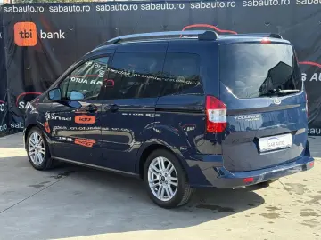 Ford TOURNEO-COURIER