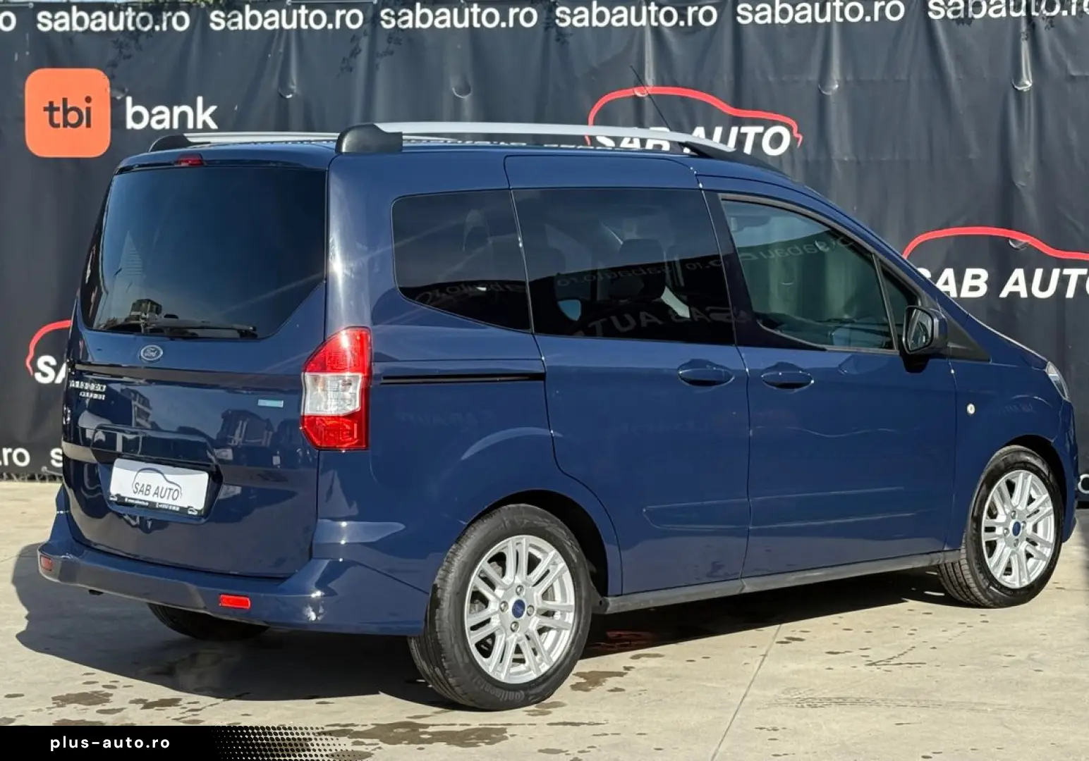 Ford TOURNEO-COURIER