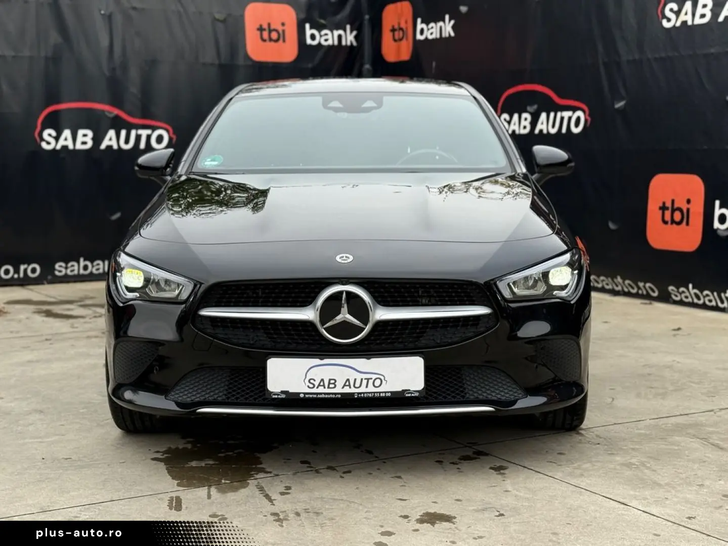Mercedes-benz CLA