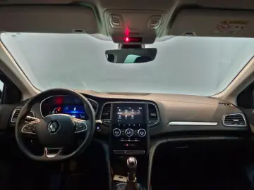 RENAULT MEGANE 1.3 TCe 140CP techno