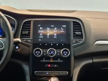 RENAULT MEGANE 1.3 TCe 140CP techno