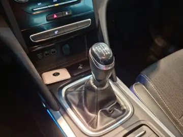 RENAULT MEGANE 1.3 TCe 140CP techno