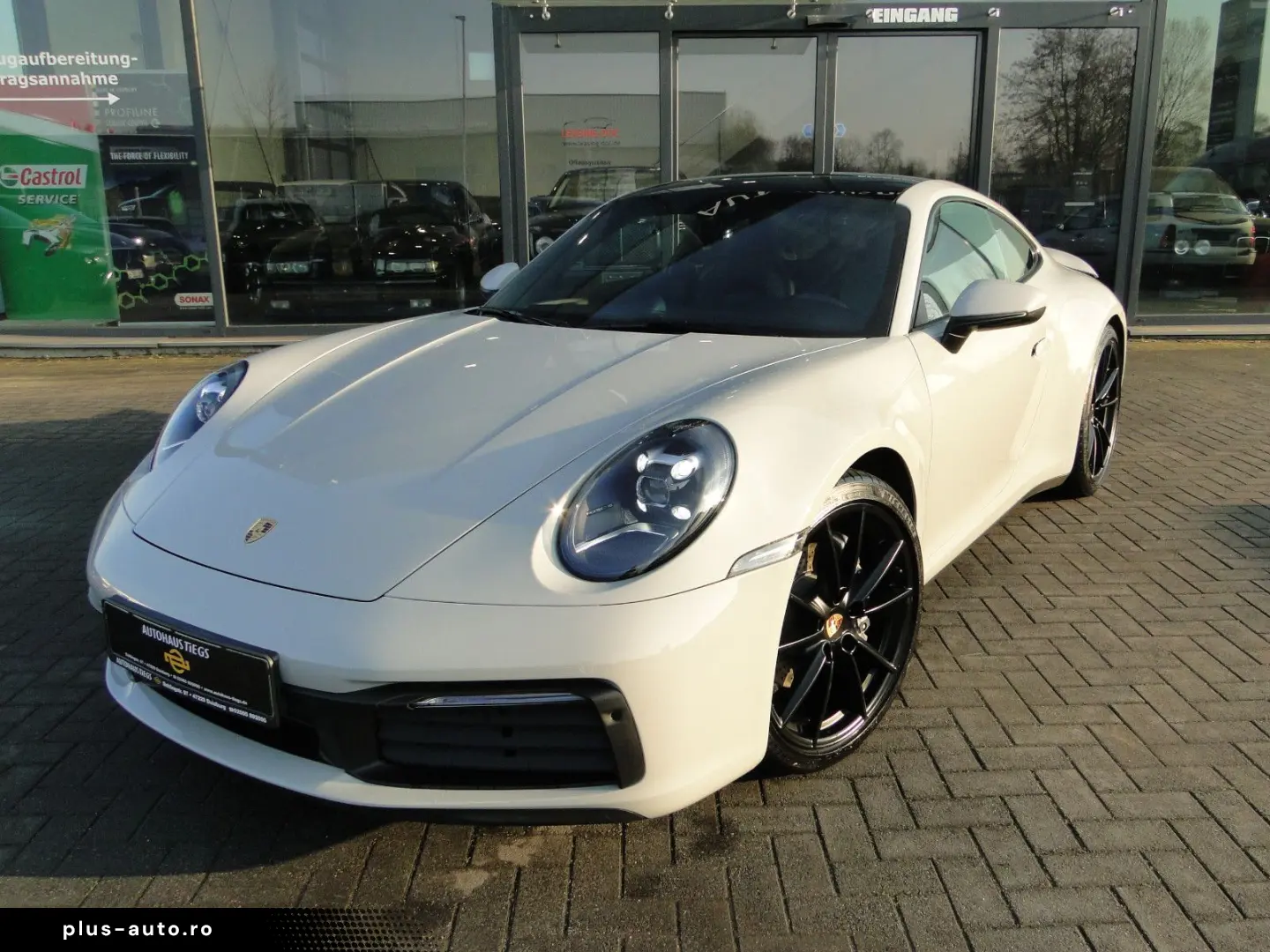 PORSCHE 992.1 CARRERA 1.HAND BOSE PANO LED KLAPPENAUSP.
