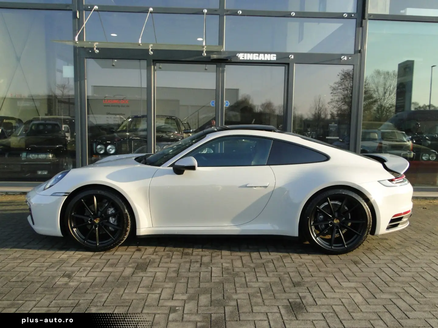 PORSCHE 992.1 CARRERA 1.HAND BOSE PANO LED KLAPPENAUSP.