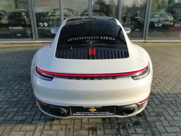 PORSCHE 992.1 CARRERA 1.HAND BOSE PANO LED KLAPPENAUSP.