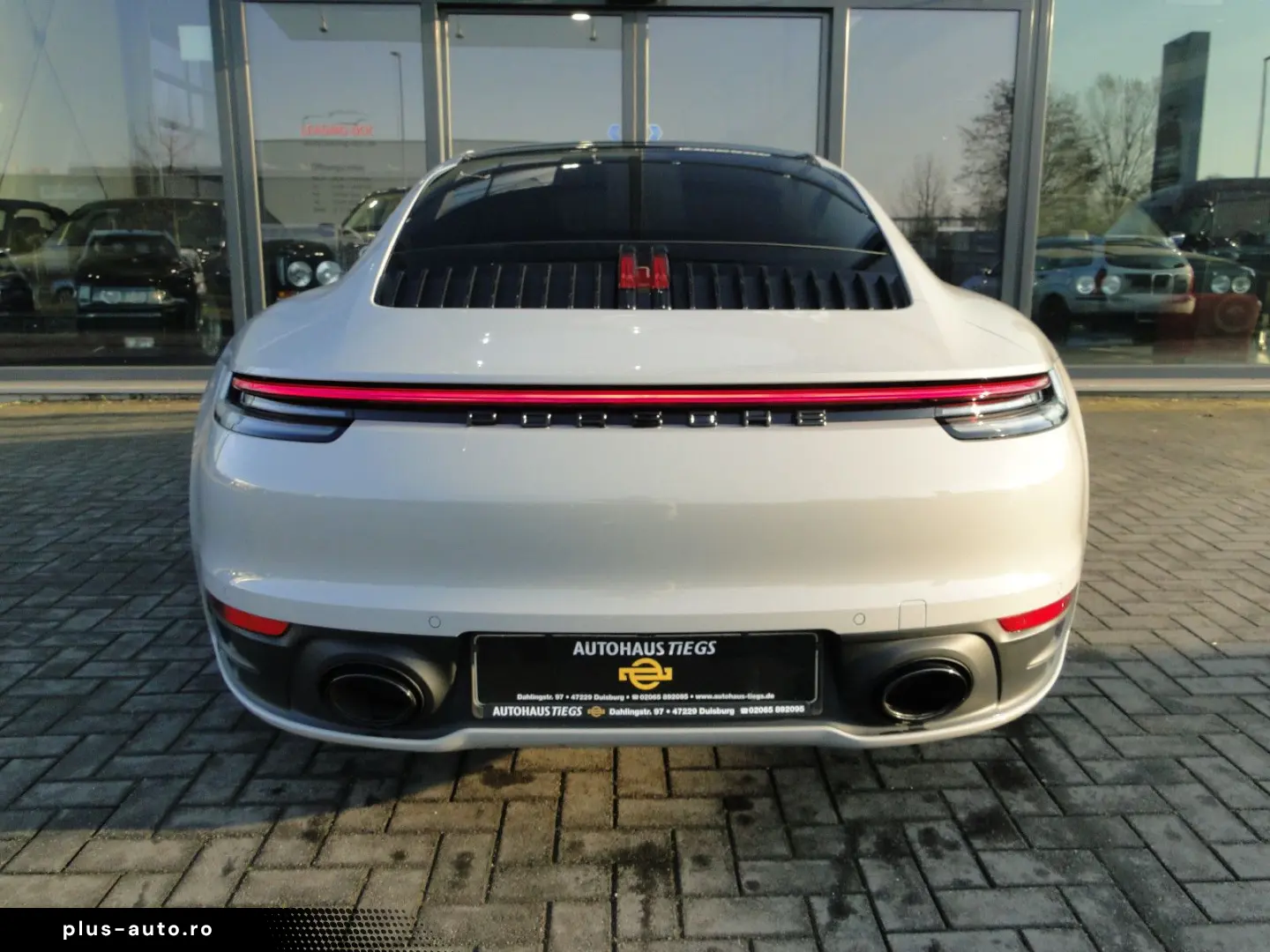 PORSCHE 992.1 CARRERA 1.HAND BOSE PANO LED KLAPPENAUSP.