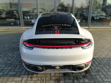 PORSCHE 992.1 CARRERA 1.HAND BOSE PANO LED KLAPPENAUSP.