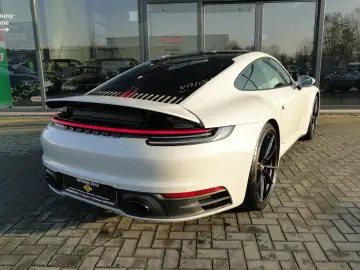 PORSCHE 992.1 CARRERA 1.HAND BOSE PANO LED KLAPPENAUSP.
