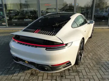 PORSCHE 992.1 CARRERA 1.HAND BOSE PANO LED KLAPPENAUSP.