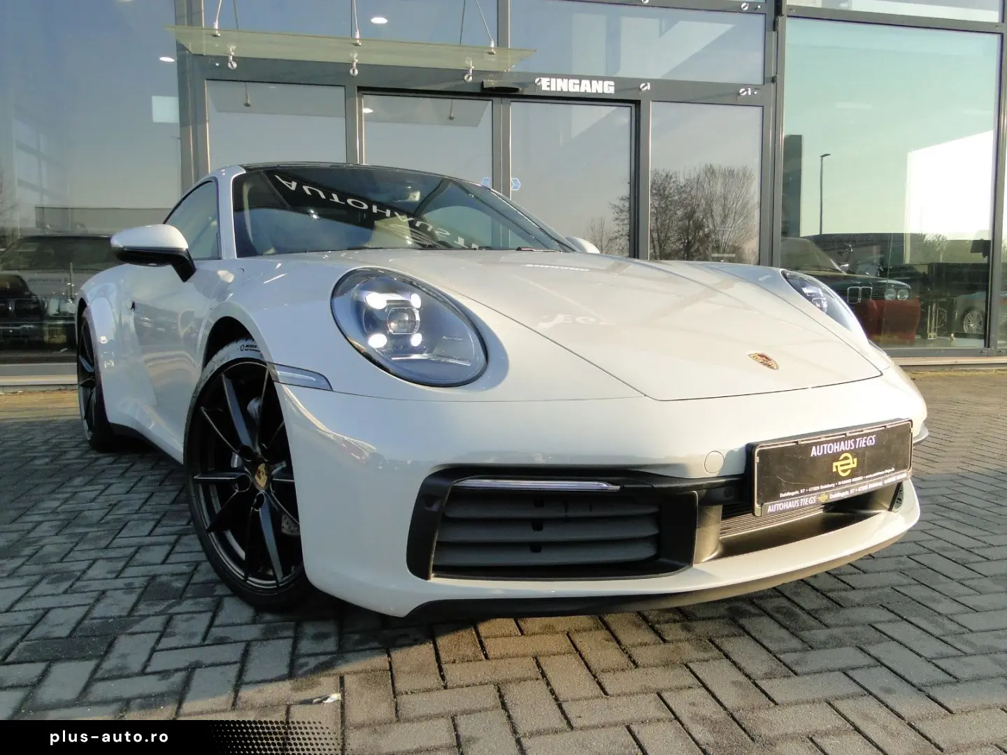 PORSCHE 992.1 CARRERA 1.HAND BOSE PANO LED KLAPPENAUSP.