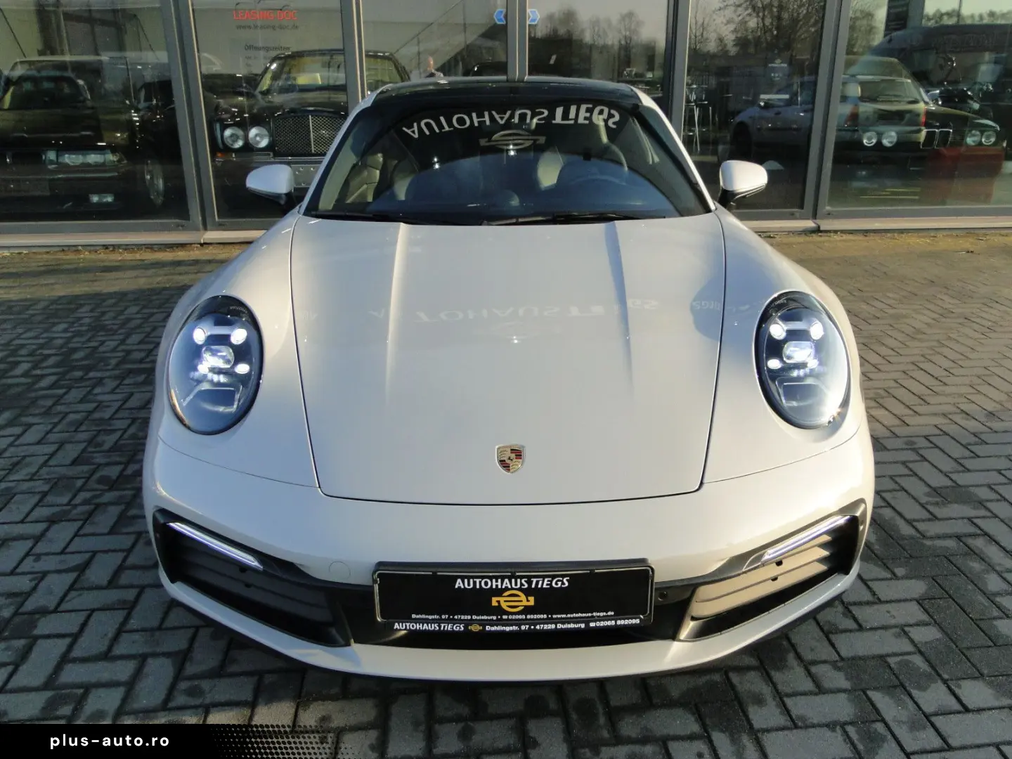 PORSCHE 992.1 CARRERA 1.HAND BOSE PANO LED KLAPPENAUSP.