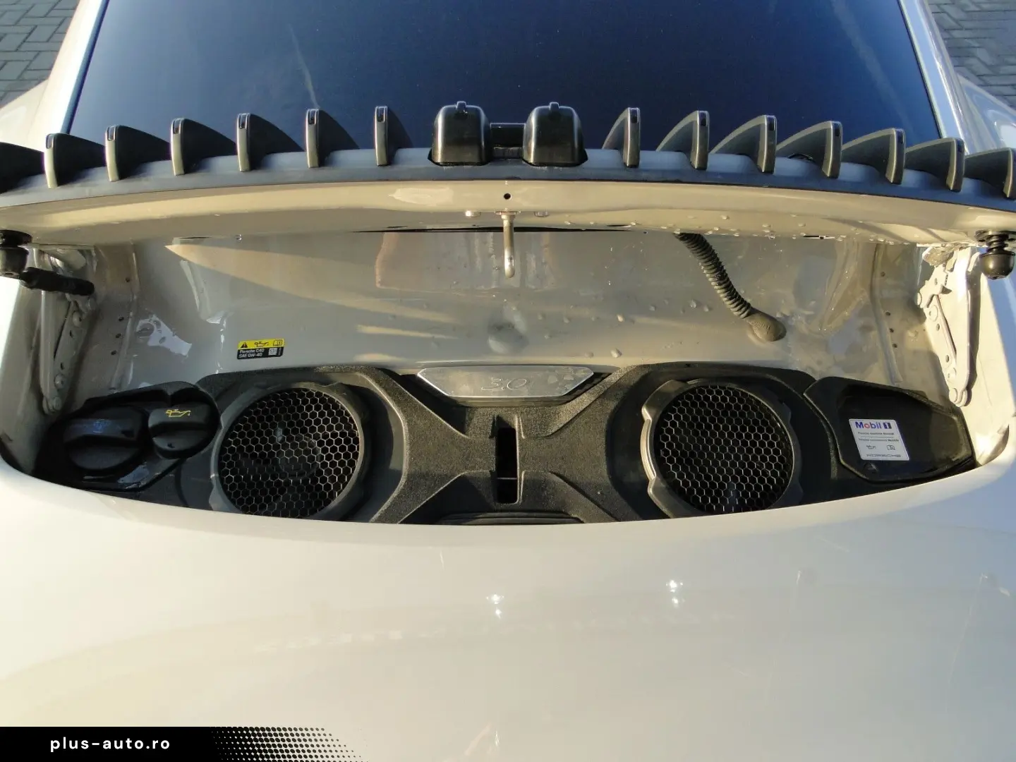 PORSCHE 992.1 CARRERA 1.HAND BOSE PANO LED KLAPPENAUSP.