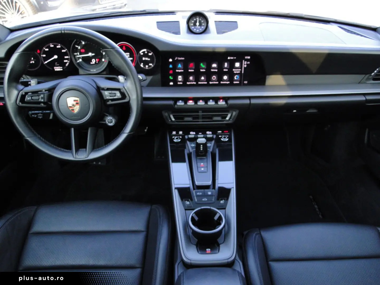 PORSCHE 992.1 CARRERA 1.HAND BOSE PANO LED KLAPPENAUSP.