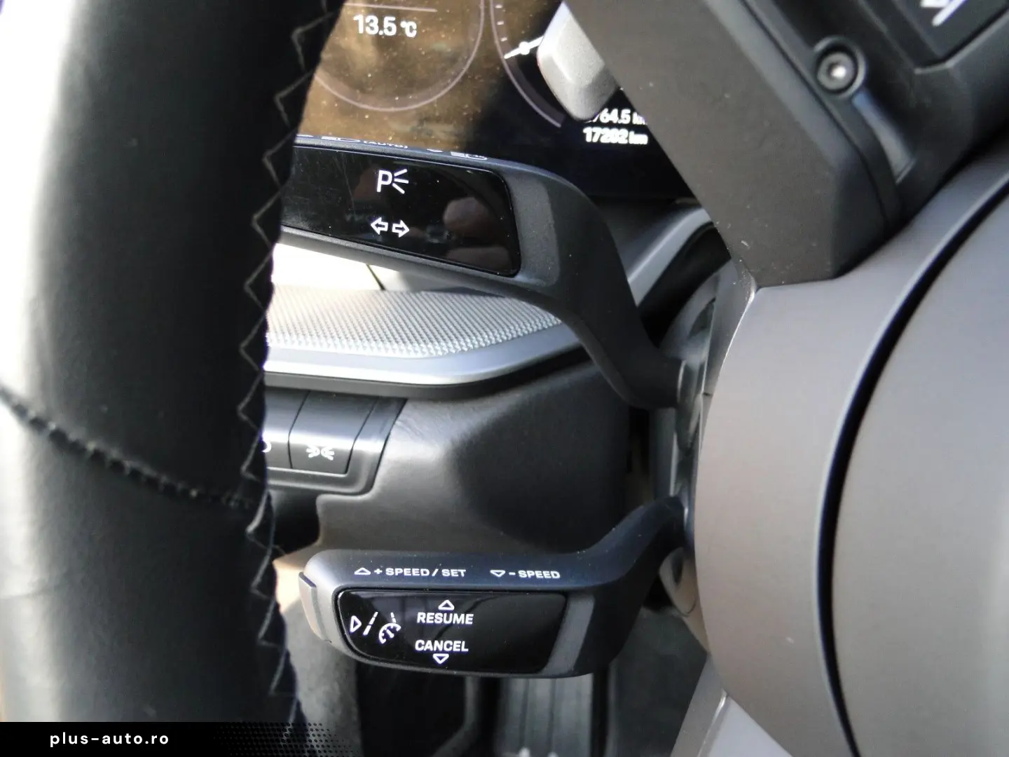 PORSCHE 992.1 CARRERA 1.HAND BOSE PANO LED KLAPPENAUSP.