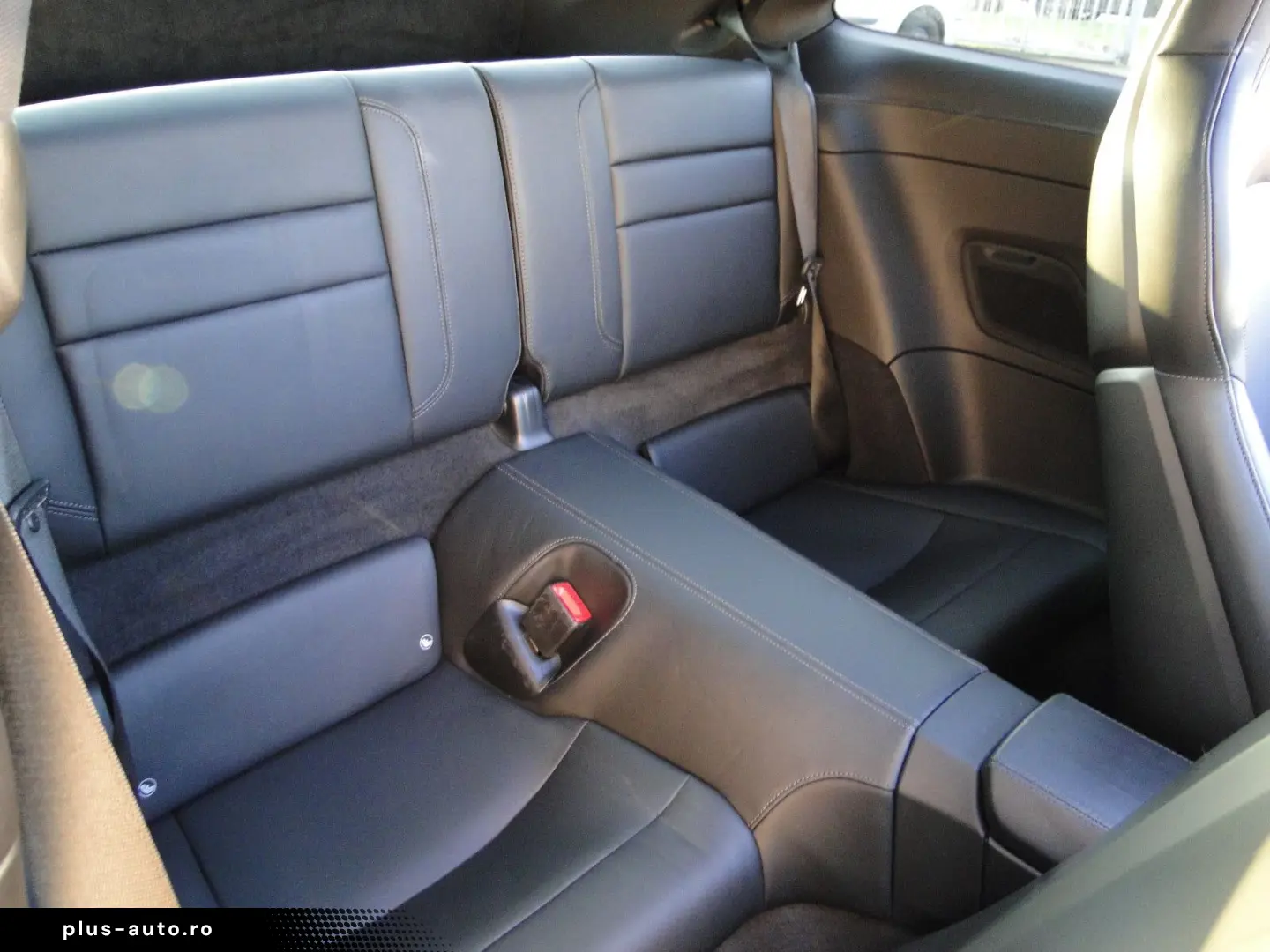 PORSCHE 992.1 CARRERA 1.HAND BOSE PANO LED KLAPPENAUSP.