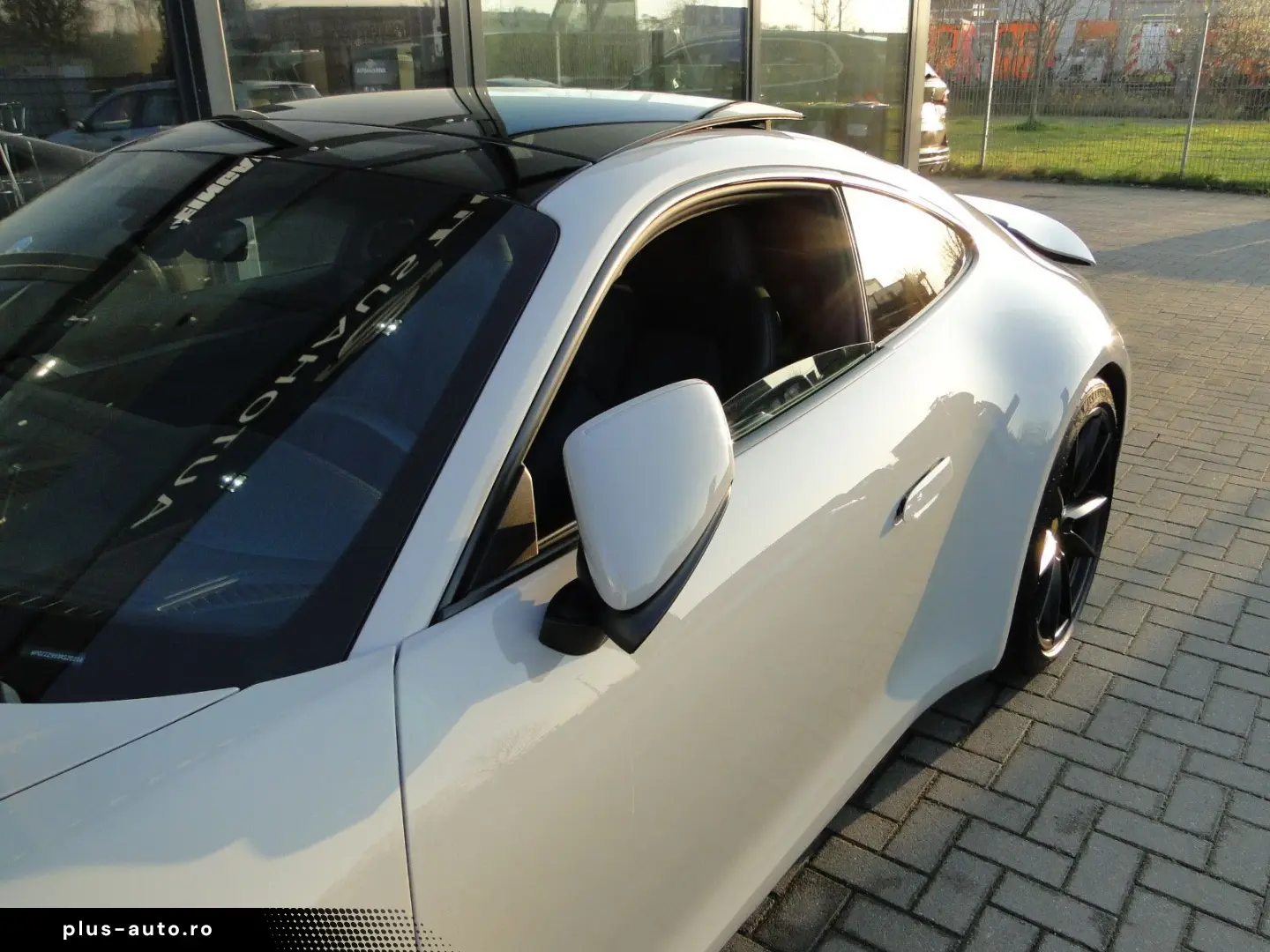 PORSCHE 992.1 CARRERA 1.HAND BOSE PANO LED KLAPPENAUSP.