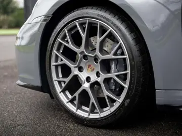 PORSCHE 992 .2 COUPE SPORTDES UITL HDMATR LIFT 360 INNO