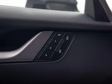 PORSCHE 992 .2 COUPE SPORTDES UITL HDMATR LIFT 360 INNO