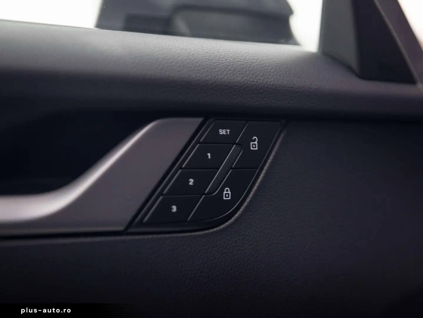 PORSCHE 992 .2 COUPE SPORTDES UITL HDMATR LIFT 360 INNO