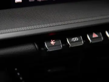 PORSCHE 992 .2 COUPE SPORTDES UITL HDMATR LIFT 360 INNO