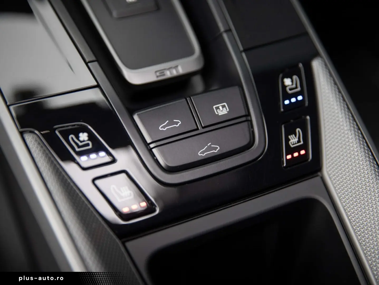 PORSCHE 992 .2 COUPE SPORTDES UITL HDMATR LIFT 360 INNO