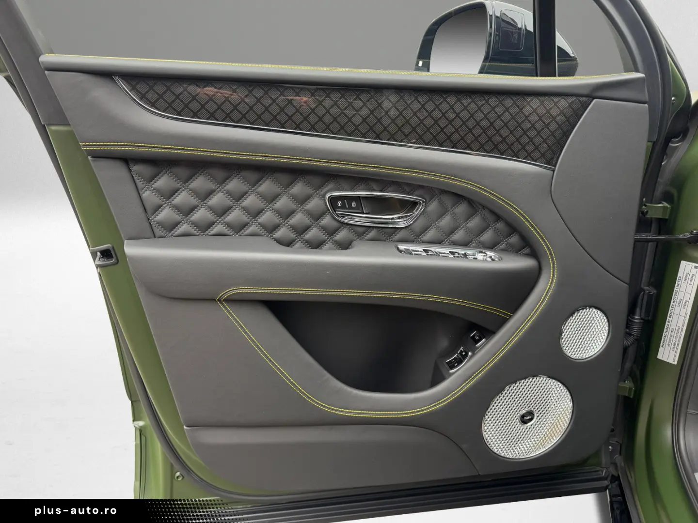 BENTLEY Bentayga S V8 BLACK EDITION Racing Green SATIN