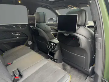 BENTLEY Bentayga S V8 BLACK EDITION Racing Green SATIN