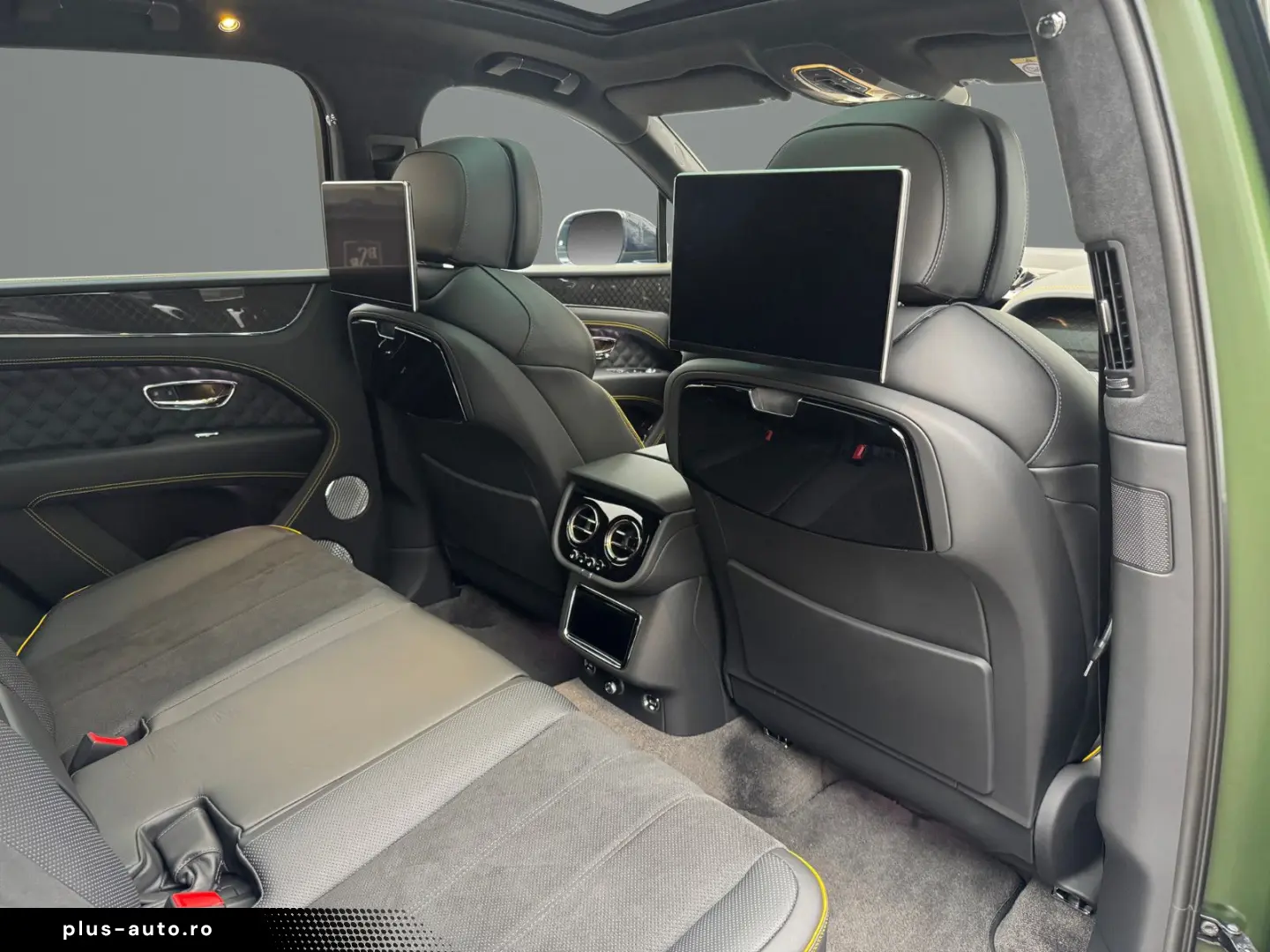 BENTLEY Bentayga S V8 BLACK EDITION Racing Green SATIN