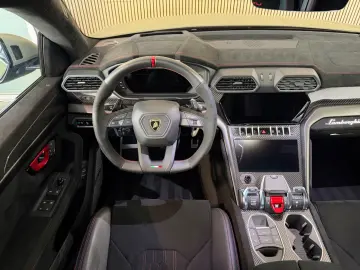 LAMBORGHINI Urus 4.0 V8 Performante  PANO HUD 360  23 Zoll