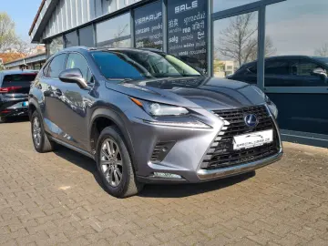 LEXUS NX 300H - Piele - Faruri LED - Navigatie - Roti iarna