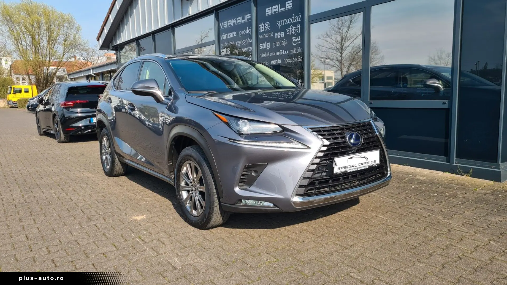 LEXUS NX 300H - Piele - Faruri LED - Navigatie - Roti iarna