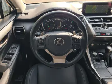 LEXUS NX 300H - Piele - Faruri LED - Navigatie - Roti iarna