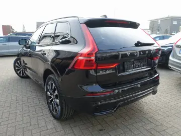 VOLVO XC60 Plus Dark B5 AWD Dark 360  H&K Memory ACC