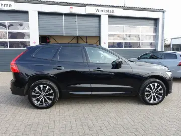 VOLVO XC60 Plus Dark B5 AWD Dark 360  H&K Memory ACC