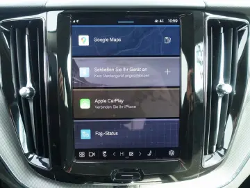 VOLVO XC60 Plus Dark B5 AWD Dark 360  H&K Memory ACC