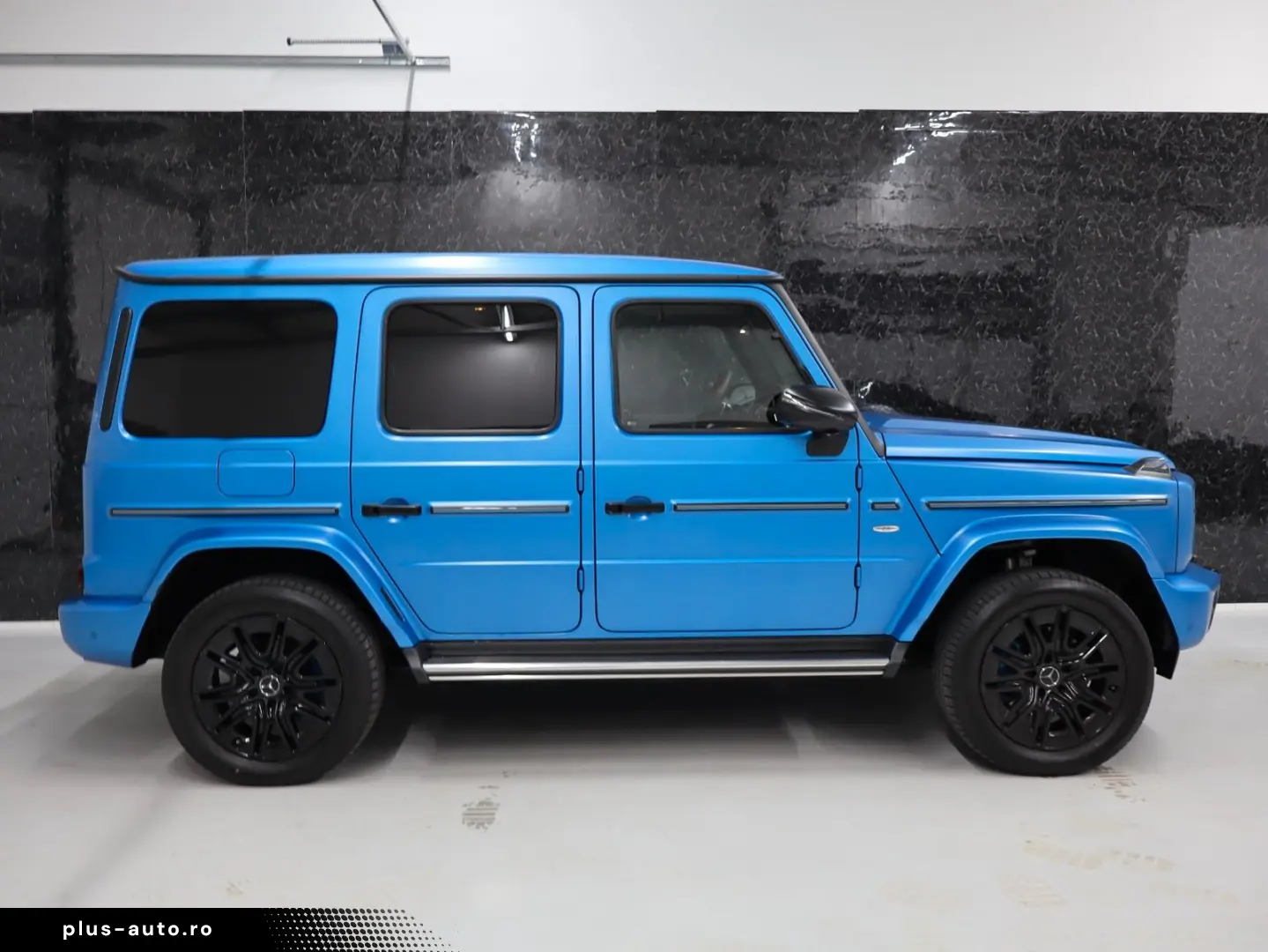 MERCEDES-BENZ G 580 EQ  Edition Magno BURMESTER 360