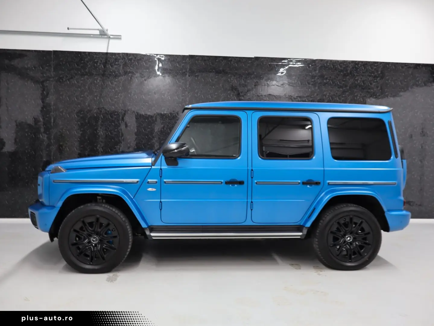 MERCEDES-BENZ G 580 EQ  Edition Magno BURMESTER 360
