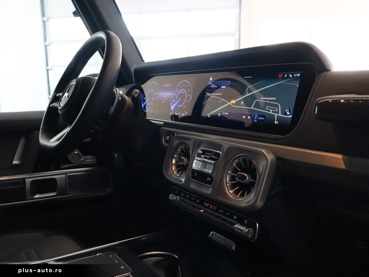 MERCEDES-BENZ G 580 EQ  Edition Magno BURMESTER 360