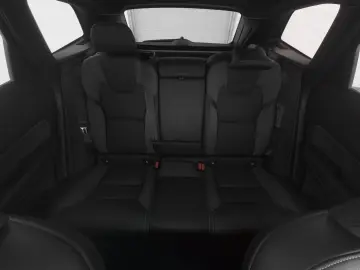 VOLVO XC60 B5 AWD Geartronic Plus Black Edition PANORA