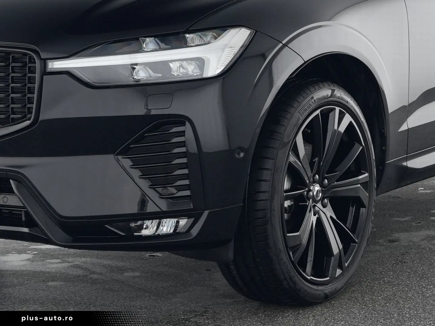 VOLVO XC60 B5 AWD Geartronic Plus Black Edition PANORA