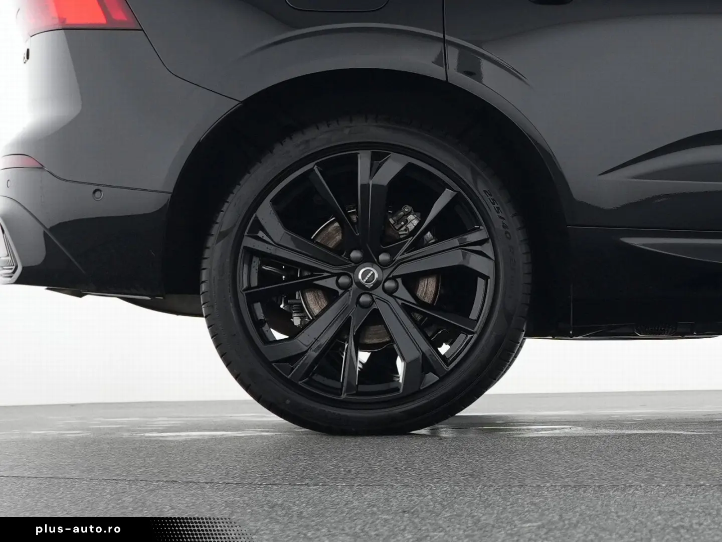 VOLVO XC60 B5 AWD Geartronic Plus Black Edition PANORA