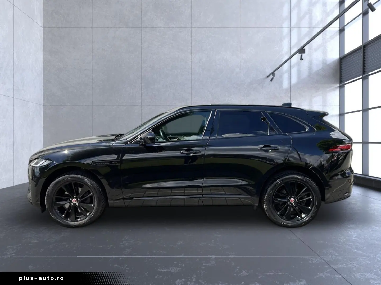 JAGUAR F-Pace P250 AWD R-Dynamic SE