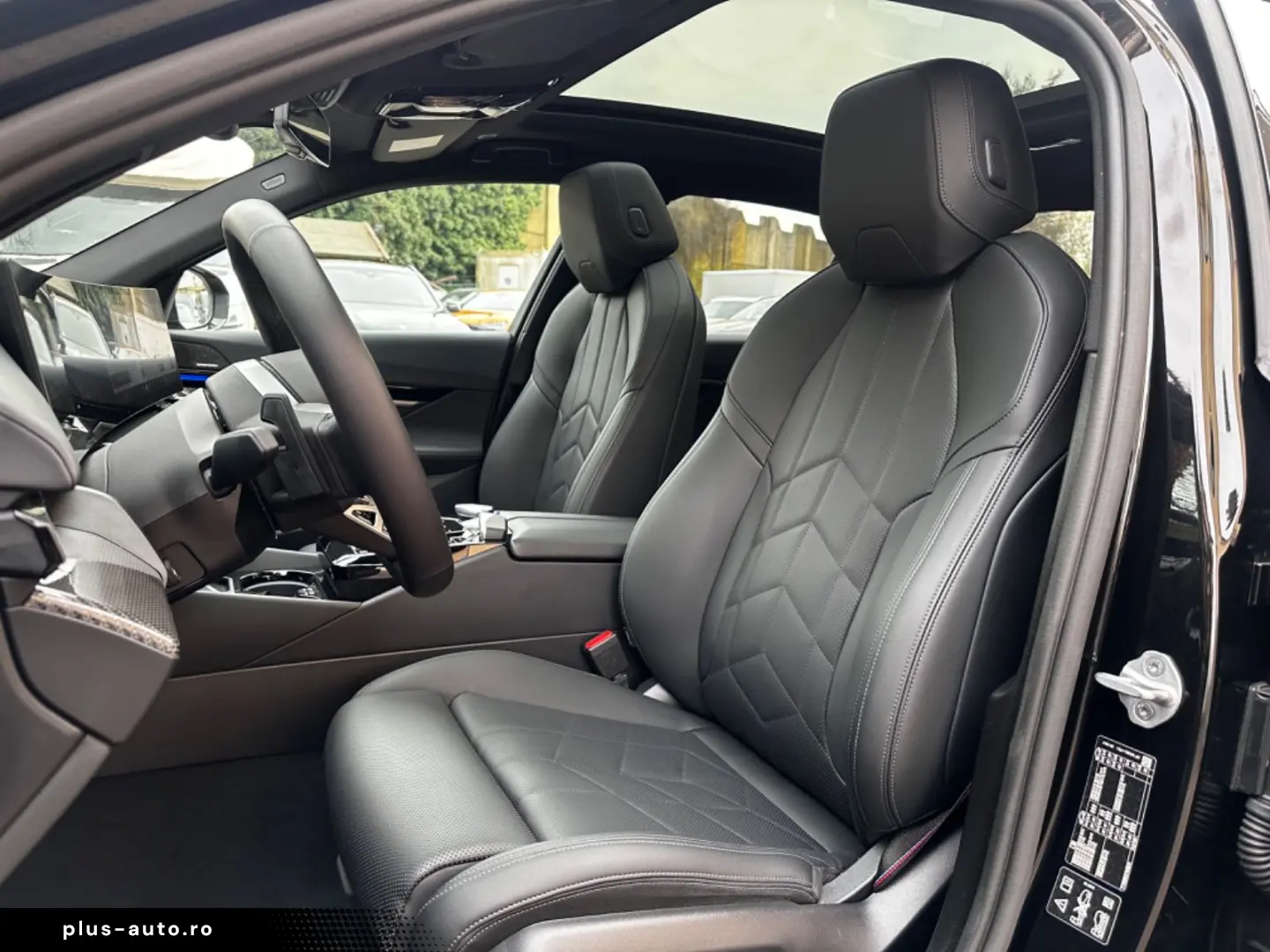 BMW 520d xDr M Sport PANO Sitzkl Autobahn H&K 360