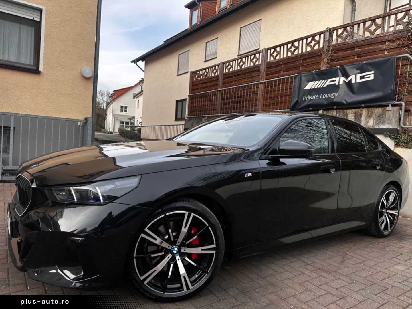 BMW 520d xDr M Sport PANO Sitzkl Autobahn H&K 360