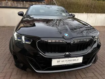BMW 520d xDr M Sport PANO Sitzkl Autobahn H&K 360