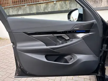 BMW 520d xDr M Sport PANO Sitzkl Autobahn H&K 360