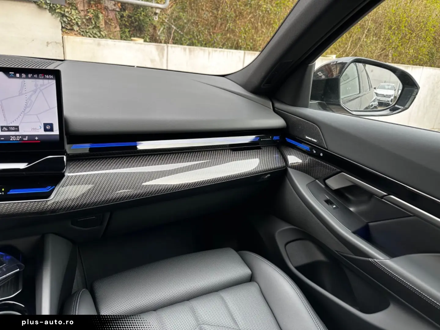 BMW 520d xDr M Sport PANO Sitzkl Autobahn H&K 360