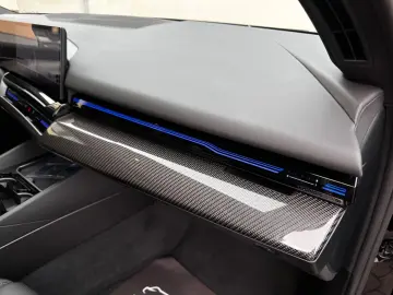 BMW 520d xDr M Sport PANO Sitzkl Autobahn H&K 360